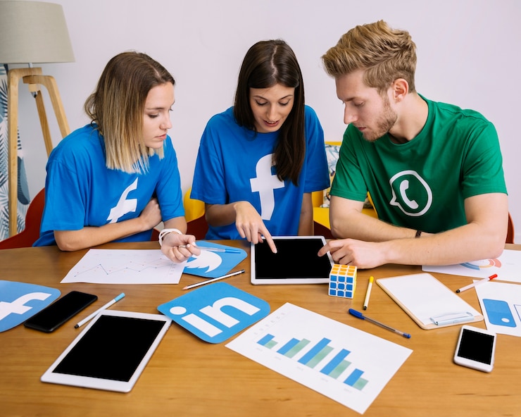 The Advantages of Businesses Using Social Media